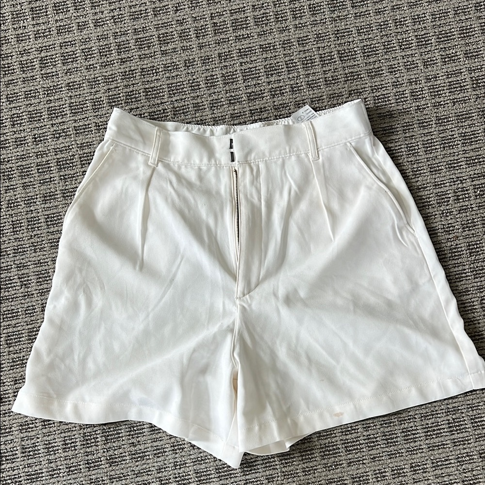 Women's White Shorts